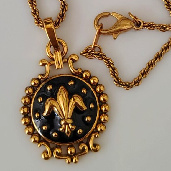 Vintage Estate Fleur- De- Li Necklace Pendant Non-Magnetic Chain 16" - Picture 5 of 5